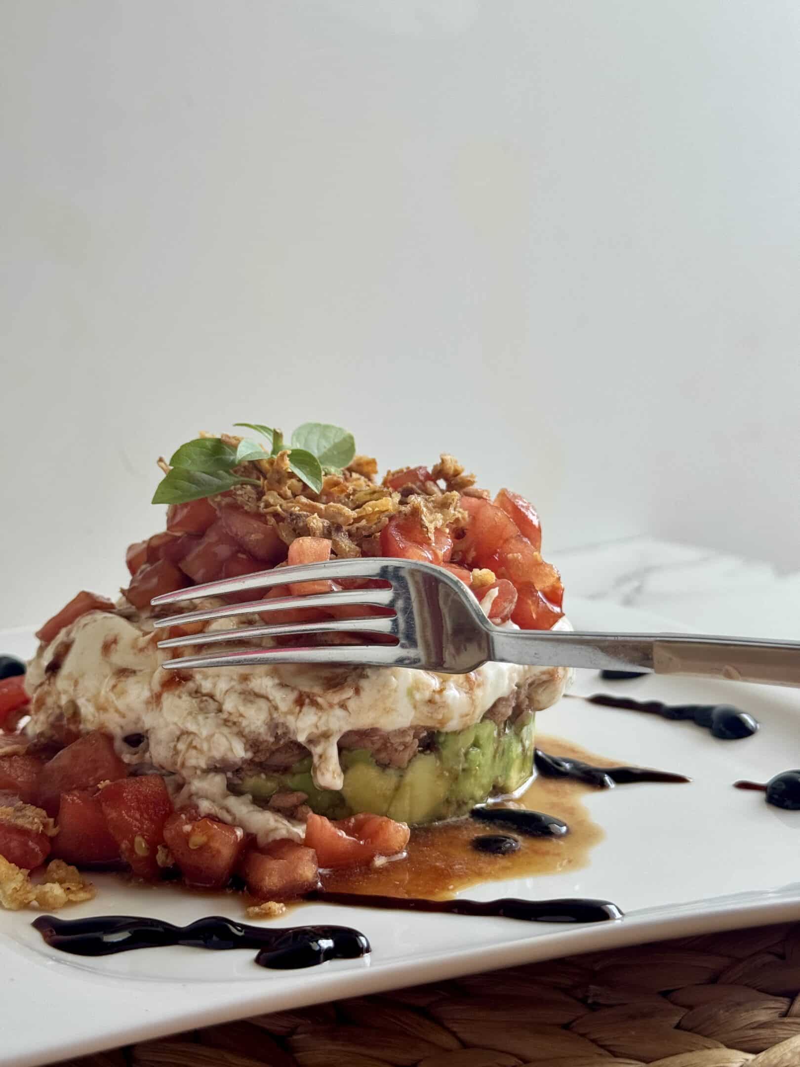 Tartar de tomate y burrata