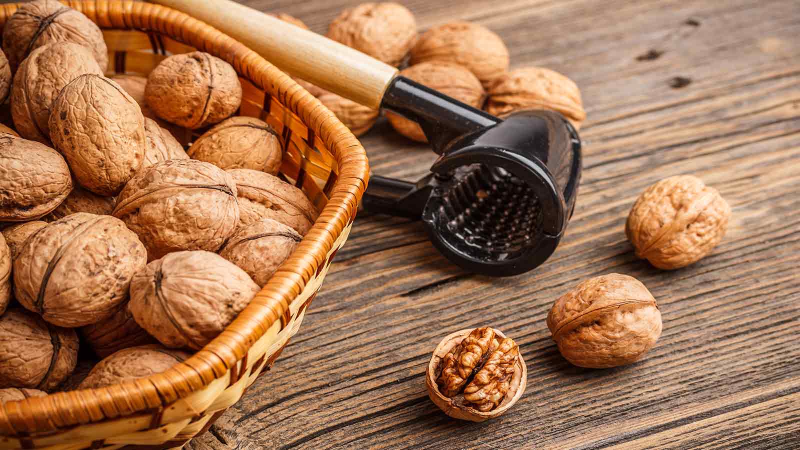 Temporada de nueces en La Despensa