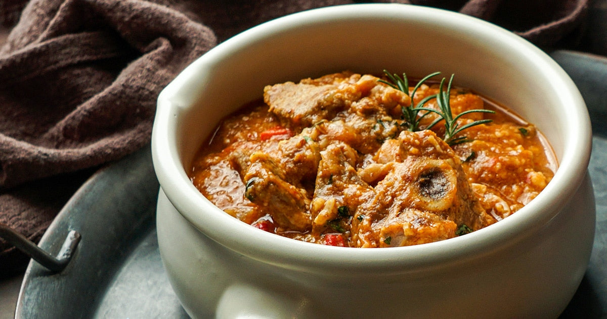 Disfruta de una deliciosa caldereta de cordero ideal para la primavera