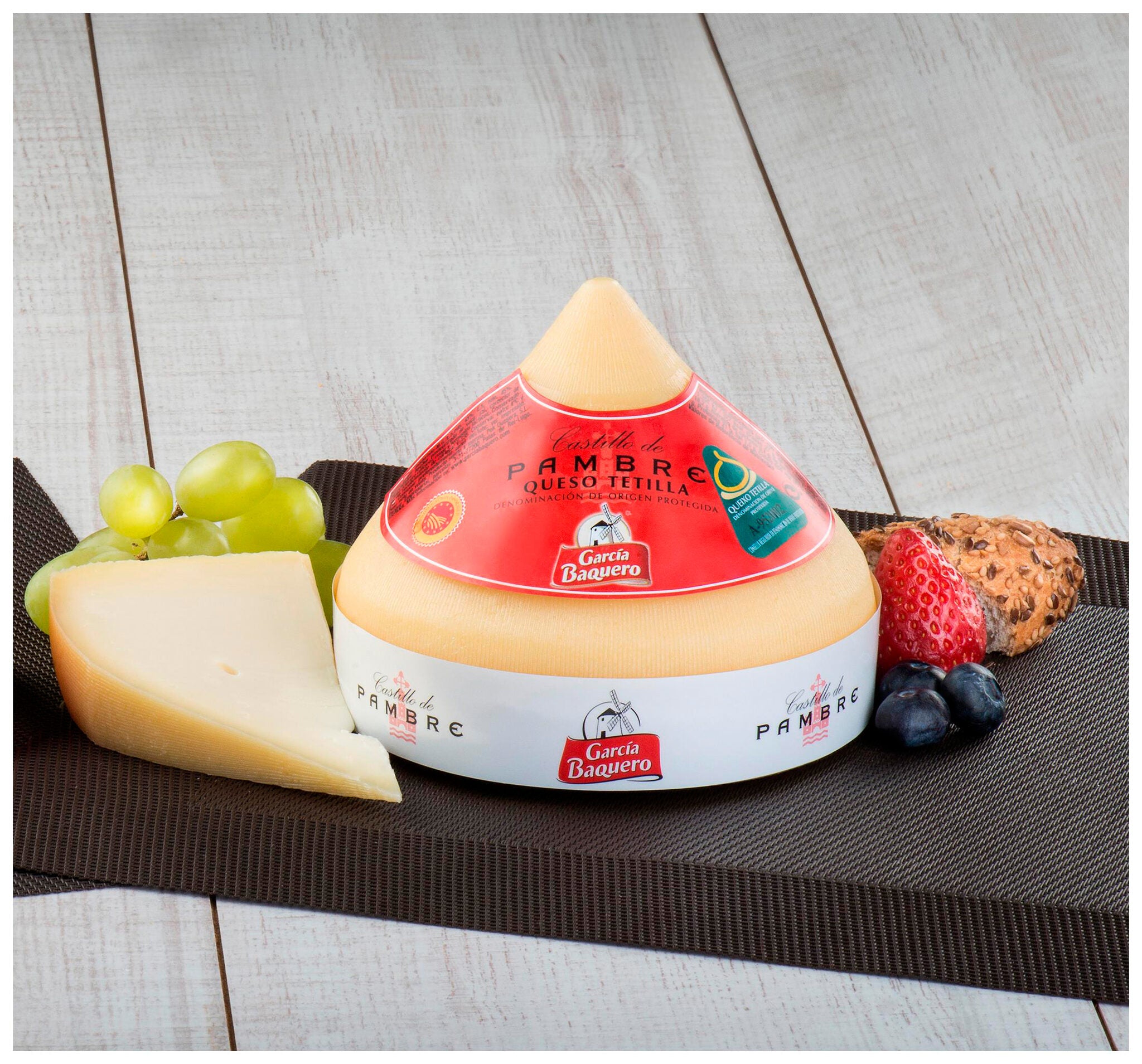 Queso de vaca castillo de pambre tetilla Garcia baquero 600g